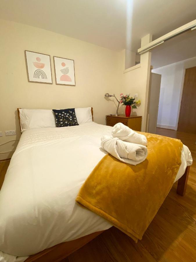 Swanky Central Apartment With Free Wifi Birmingham Esterno foto