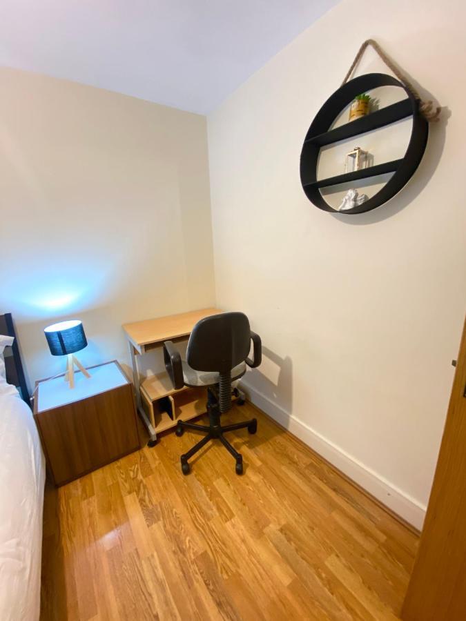 Swanky Central Apartment With Free Wifi Birmingham Esterno foto