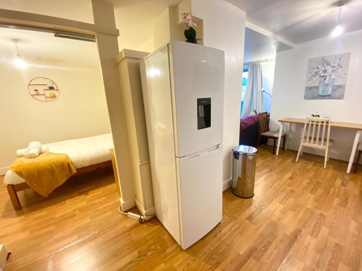 Swanky Central Apartment With Free Wifi Birmingham Esterno foto